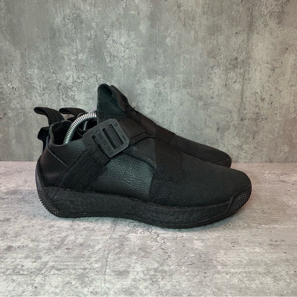 Adidas Harden Vol. 2 Basketball Shoes Mens sz 7.5 - black